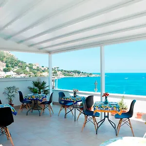 Terrazza Sul Golfo Di Couette-café
